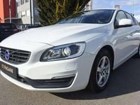 Gebraucht Volvo V60 150 PS (110 kW) 2016 Weiß Kombi