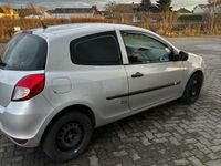 gebraucht Renault Clio 1.2 16V 75 Dynamique