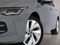 Neu VW Golf VIII 115 PS (84 kW) 2026 Mittelgrau  metallic
