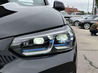 gebraucht BMW X4 xDrive20i M-Paket Aut. / AHK / Laser / PANO