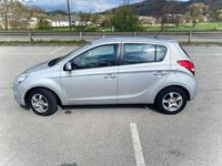 gebraucht Hyundai i20 125 Comfort *Sitzheizung*Parksensoren*