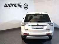 gebraucht Mitsubishi Outlander 2,2 DI-D Intense+ Aut.