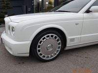 Gebraucht Bentley Brooklands 537 PS (394 kW) 2009 Weiß Coupé