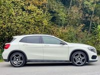 Gebraucht Mercedes GLA220 AMG 170 PS (125 kW) 2015 Weiß SUV