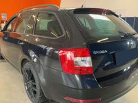 gebraucht Skoda Octavia Combi 16 TDI Ambition