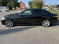 Gebraucht Mercedes E350 Avantgarde 231 PS (169 kW) 2010 Schwarz Limousine