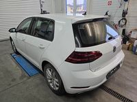 Gebraucht VW Golf VII Comfortline 150 PS (110 kW) 2020 Weiß Limousine