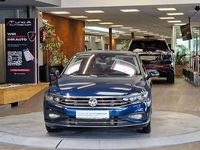 Gebraucht VW Passat Elegance 190 PS (139 kW) 2019 Blau Limousine