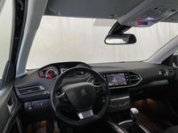 gebraucht Peugeot 308 Allure 1,6 BlueHDI 100 S&S