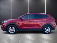 Gebraucht Hyundai Tucson 136 PS (100 kW) 2018 Rot SUV