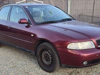 Gebraucht Audi A4 116 PS (85 kW) 2000 Rot Limousine