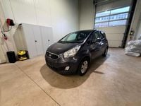 Gebraucht Kia Venga Spirit 128 PS (94 kW) 2014 Grau Kleinwagen