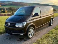 Gebraucht VW Multivan Highline 150 PS (110 kW) 2017 Braun Van