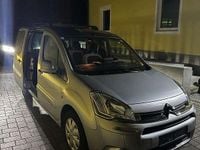Gebraucht Citroën Berlingo Tendance 92 PS (67 kW) 2013 Grau Van / Kleinbus