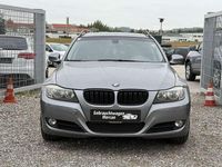 Gebraucht BMW 318 143 PS (105 kW) 2009 Grau Kombi