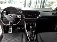 gebraucht VW T-Roc ACTIVE 4x4 2,0 TDI DSG LED MIT FERNLICHTASSIST / NAVI / ACC / VERKEHRSZEICHEN & SPURHALTEASSIST PLUS