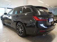 gebraucht BMW 320 d xDrive Touring Aut. Teilleder/Navi/LED