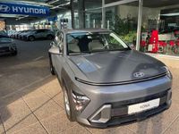 Neu Hyundai Kona 115 PS (84 kW) 2025 Grau SUV