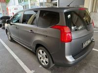 gebraucht Peugeot 5008 16 HDI ASG6 Premium FAP