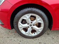 gebraucht Seat Leon 1.0 eTSI FR DSG Limousine