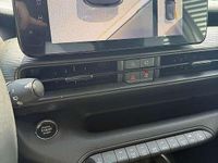 gebraucht Jeep Avenger 1.2 GSE T3 Altitude inklusive Winterpaket, Info...