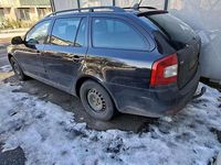 gebraucht Skoda Octavia Combi 1.6 TDI DPF Active