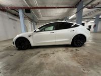 gebraucht Tesla Model 3 3 Perf. AWD LR. /513 PS/660 Nm/3.3 s/ 567 km