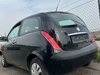 gebraucht Lancia Ypsilon 12