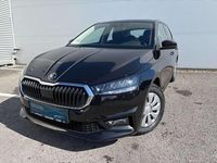 Neu Skoda Fabia Essence 80 PS (58 kW) 2025 Schwarz  metallicperleffektno Limousine