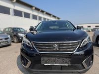 Gebraucht Peugeot 5008 Crossway 131 PS (96 kW) 2019 Schwarz SUV