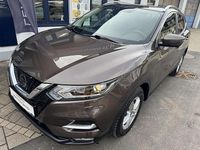 Gebraucht Nissan Qashqai N-Connecta 116 PS (85 kW) 2018 Grau SUV