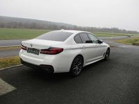 Gebraucht BMW 518 M Sport 150 PS (110 kW) 2021 Weiß Limousine