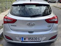 Gebraucht Hyundai i30 90 PS (66 kW) 2014 Silber Coupé
