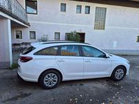 gebraucht Hyundai i30 Kombi 15 DPI Smart Line