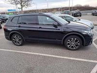 Gebraucht VW Tiguan Allspace R-line 150 PS (110 kW) 2023 Schwarz SUV