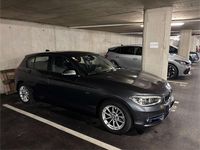 gebraucht BMW 118 118 i Aut. Sport Line