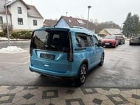 Gebraucht Ford Tourneo Active 122 PS (89 kW) 2024 Blau Kombi