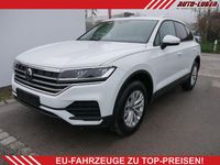 Neu VW Touareg 2025 Pure white SUV