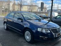 gebraucht VW Passat 1.6 FSI Comfortline