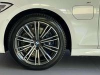 gebraucht BMW 330e xDrive M *LASER*ACC*360°*PANO*AHK*MEMO*KeyGo*