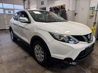 Gebraucht Nissan Qashqai Visia 116 PS (85 kW) 2015 Weiß SUV
