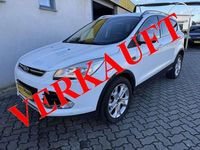 Gebraucht Ford Kuga Titanium 140 PS (102 kW) 2013 Weiß SUV