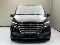 Gebraucht Mercedes V300 Exclusive 237 PS (174 kW) 2025 Schwarz Van / Kleinbus