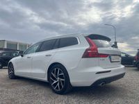 gebraucht Volvo V60 Momentum Pro Plug-In Hybrid AWD