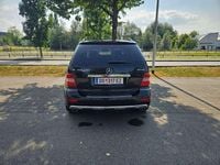 Gebraucht Mercedes ML350 231 PS (169 kW) 2011 Schwarz SUV