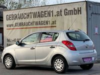 gebraucht Hyundai i20 FIFA WM Edition mit mobilem NAVI + Pickerl NEU