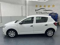 Gebraucht Dacia Sandero 73 PS (53 kW) 2017 Weiß Limousine