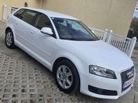 Gebraucht Audi A3 102 PS (75 kW) 2010 Weiß Limousine