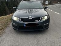 gebraucht Skoda Octavia Combi RS 2,0 TDI 4x4 DSG