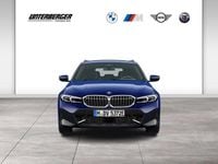 Gebraucht BMW 330e M Sport 183 PS (134 kW) 2025 Blau Kombi